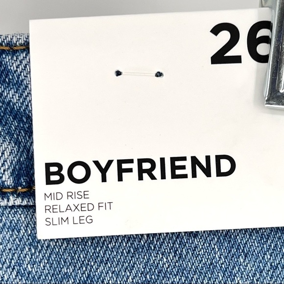 Forever 21 Women's Mid Rise Relaxed Fit Slim Leg Boyfriend Jeans - 26 - Picture 8 of 8